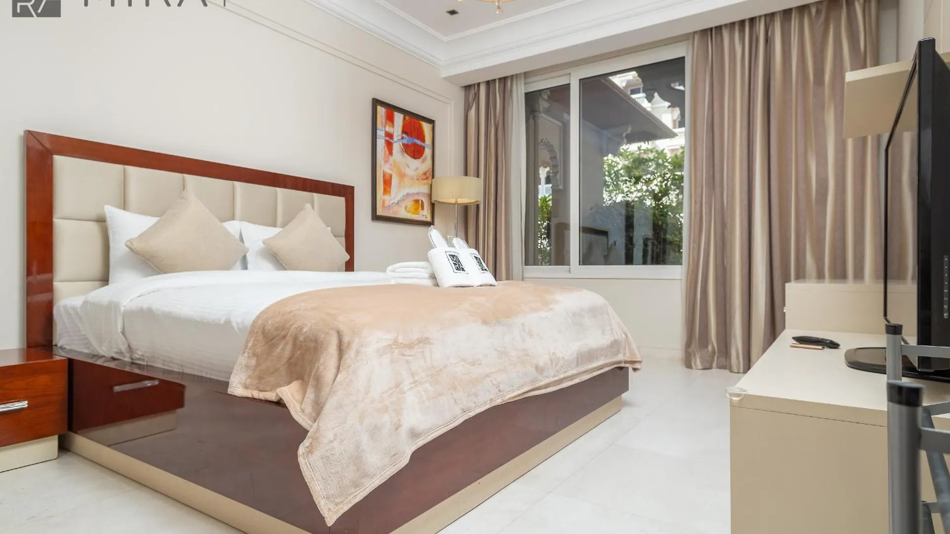 Mira Holiday Homes - Spacious 2 Bedroom With Patio In Palm Jumeirah Dubai