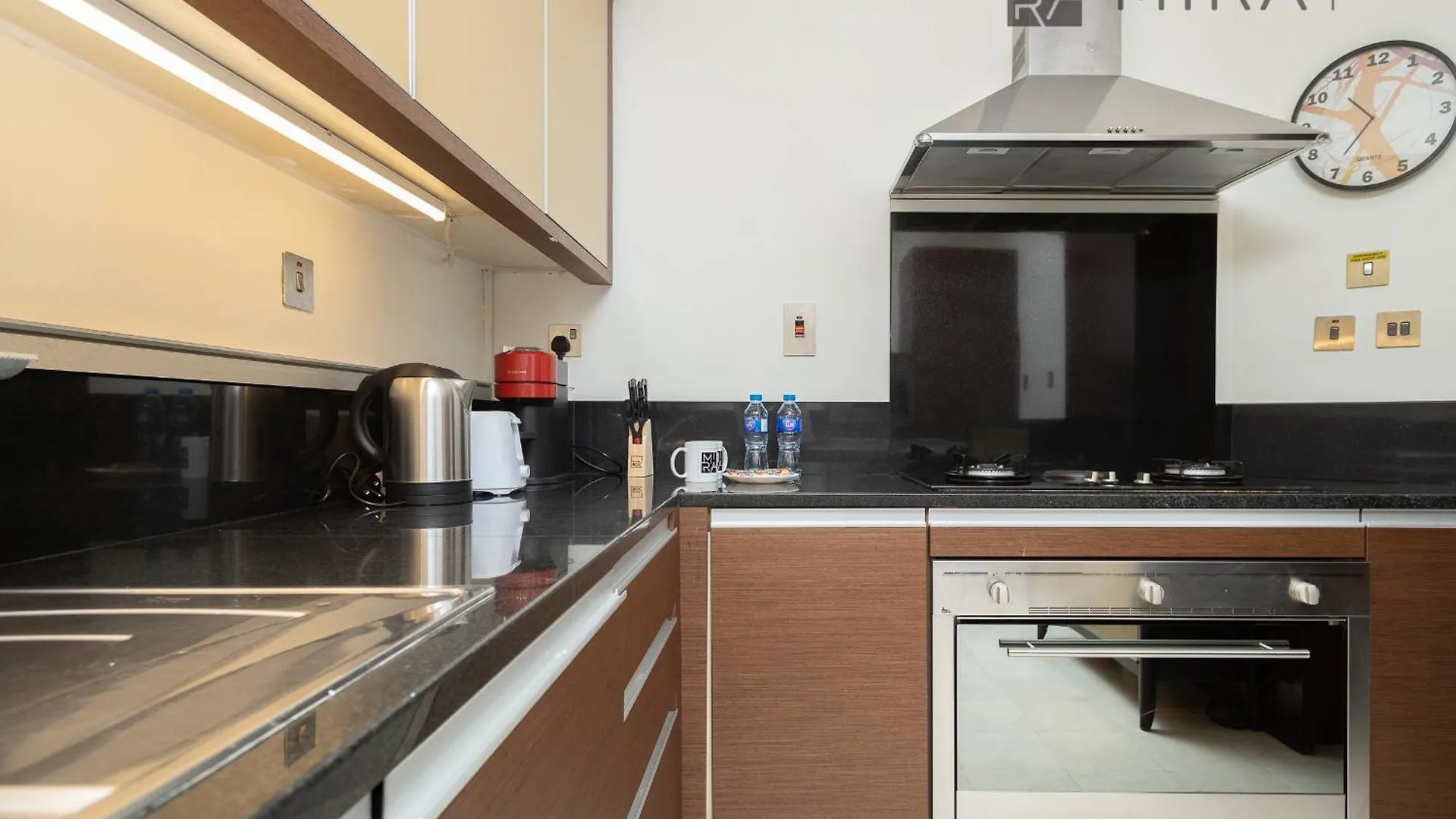 Mira Holiday Homes - Spacious 2 Bedroom With Patio In Palm Jumeirah Dubai 0*,  United Arab Emirates